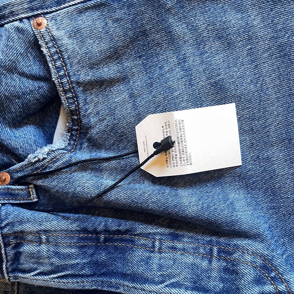 Levi’s Premium Ribcage Straight Ankle - Picture 4 of 7